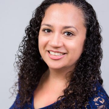 Lisette-Free-Corporate-Headshot-Photography