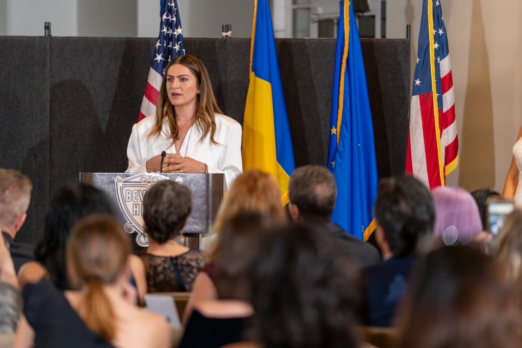 Alexandra Nechita Romanian-American painter